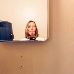 Meet your Posher, Adrian